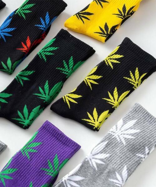 Streetwear Cannabis Weed Leaf Design Socks